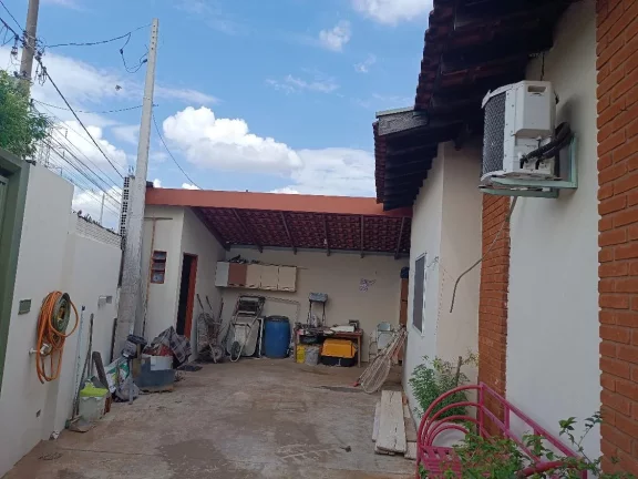 Imagem CASA A VENDA NA VENIDA DO LINHÃO