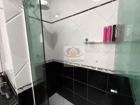 Imagem Casa Térrea, 3 Dormitórios + Edícula, Piscina Infantil, 300 metros Baln. Gaiovota