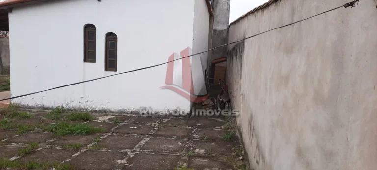 Imagem Área c/ Excelente Localização c/ 128 Mts.