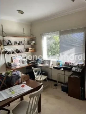 Imagem À venda no Loteamento Alphaville Campinas 1, esta residência de alto padrão oferece 790 m² de á...