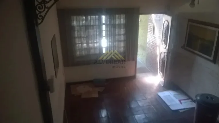 Imagem OPORTUNIDADE IMPERDIVEL, Sobrado à Venda com 03 Dormitórios