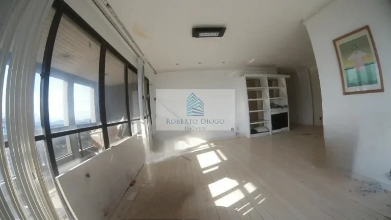 Imagem Imperdível: Cobertura à venda na Barra da Tijuca, Rio de Janeiro - 1 quarto, 1 sala, 2 banheiros, 2 vagas, 103m²