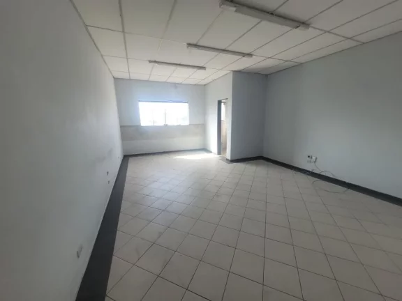 Imagem Sala para alugar, 175 m² por R$ 3.674,90/mês - Vila Lúcia - Poá/SP