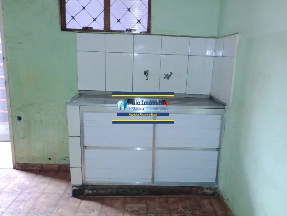 Imagem Casa térrea R$ 210.000 no jardim Piratininga, 4 vagas de carro, 2 quartos, em Ribeirão Preto - SP.