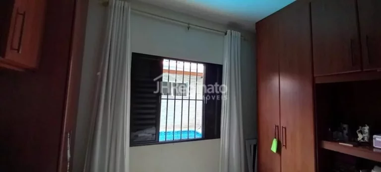 Imagem Casa térrea à venda no bairro Rio acima - Votorantim