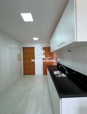 Imagem Imperdível! Apartamento à venda na Praia da Costa, Vila Velha-ES: 3 quartos, 1 suíte, 1 sala, 3 banheiros, 2 vagas, 115m².