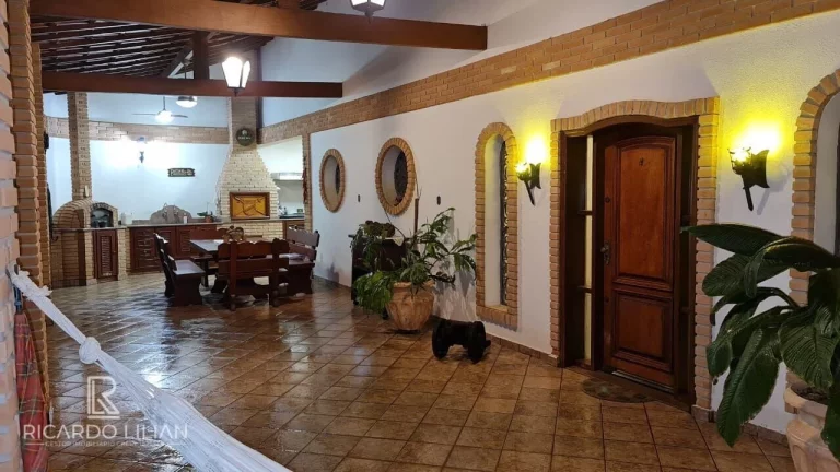 Imagem Linda casa de condomínio fechado de alto padrão em Itu