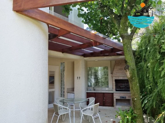 Imagem Aluguel Juquehy Condomínio - Casa em Juquehy com 4 dormitórios, 2 suítes, 150m da praia - Acomodação máx. 8 pessoas | Juquehy Imobiliária.
