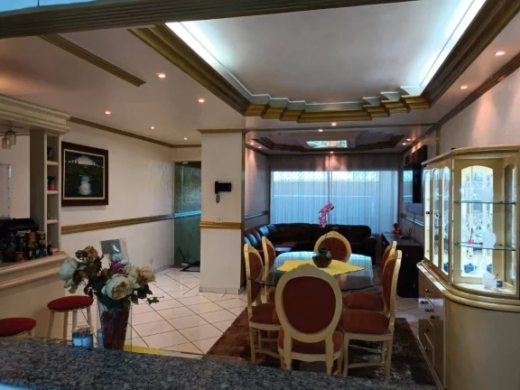 Imagem Sobrado com 4 dormitórios à venda, 299 m² por R$ 795.000,00 - Baeta Neves - São Bernardo do Campo/SP