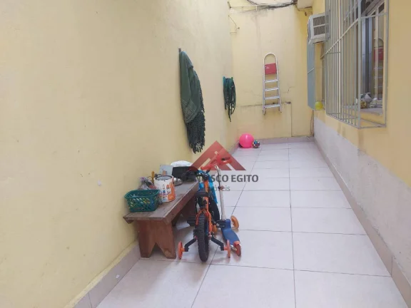 Imagem Casa com 2 dormitórios à venda, 242 m² por R$ 360.000,00 - Brasilândia - São Gonçalo/RJ