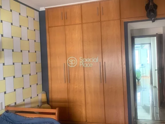 Imagem Excelente apartamento com 263m2 de área privativa, 4 dormitórios ( 3 suítes ) e 1 vaga na garagem...