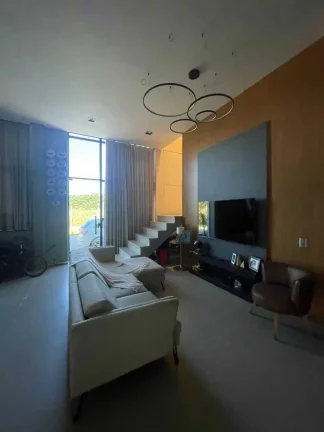 Imagem Casa em hangar com 3 suítes e 2 vagas de garagem entre Itajaí e Brusque.