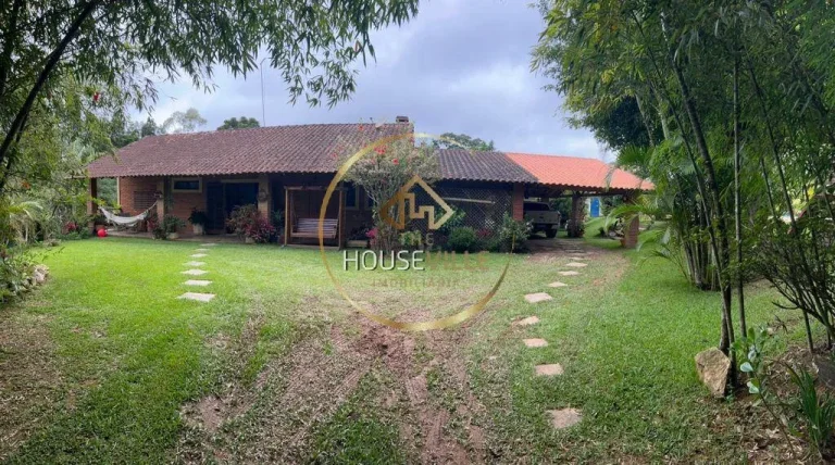 Imagem Sítio Casa 3 dormitórios ( 1 suíte), 5 vagas, Mairinque, SP.
