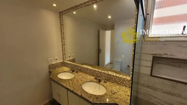 Imagem Apartamento à venda no Morumbi, São Paulo-SP: 2 quartos, 1 suíte, 3 banheiros, 1 vaga, 189m² de área. Venha conferir!