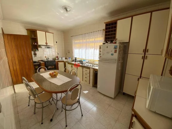 Imagem Sobrado à venda 3 Quartos, 1 Suite, 2 Vagas, 195M², Vila Alpina, São Paulo - SP