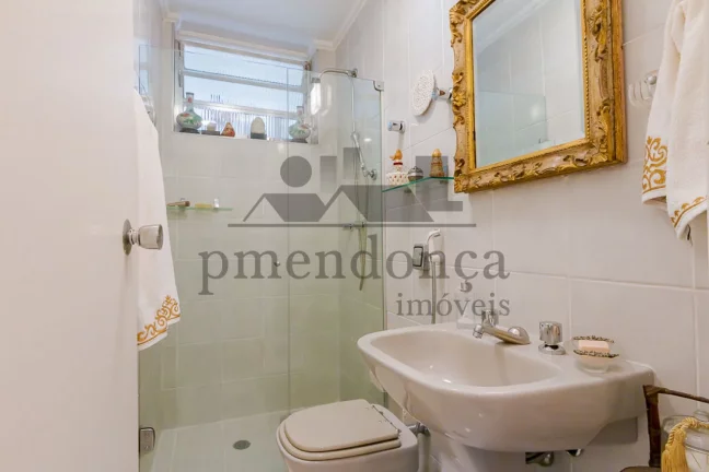 Imagem Apartamento na Alameda Lorena com 123m², 3 quartos (1 suíte) e 1 vaga.