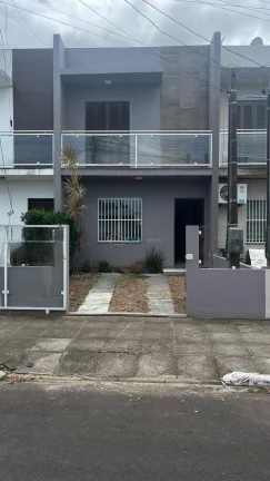 Fortes Imóveis Vende - Geminado no Bairro Pitangas