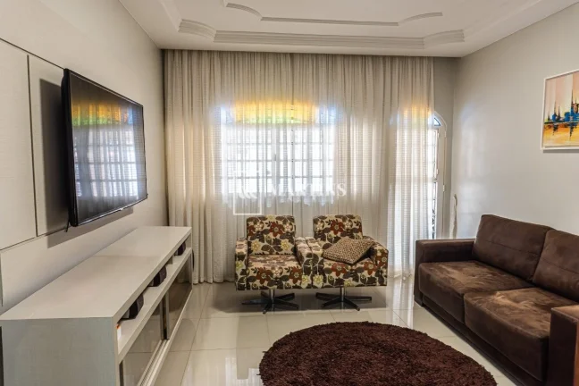 Imagem Casa à Venda no Setor Oeste - Gama/DF

Excelente oportunidade para moradia ou investimento em renda...