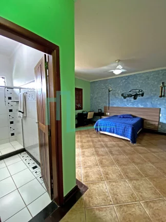 Imagem VENDE-SE CHACARA NO COND. PORTO DOS SONHOS