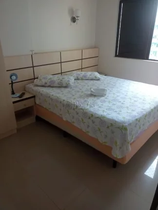 Imagem Apartamento Quadra Mar com 3 dormitórios à venda no Centro de Balneário Camboriú