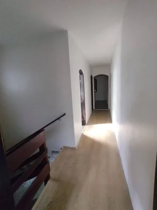 Imagem Sobrado com 3 dormitórios à venda, 184 m² por R$ 595.000,00 - Jardim Las Vegas - Santo André/SP