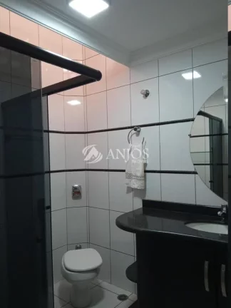 Imagem CASA Á VENDA, ACEITA FINANCIAMENTO, NO JARDIM MARINGA EM SINOP - MT.