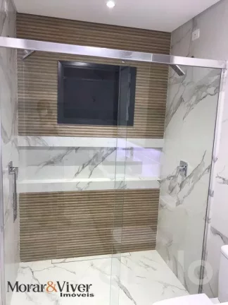 Imagem Casa para Venda em Curitiba, Água Verde, 3 dormitórios, 3 suítes, 3 banheiros, 2 vagas