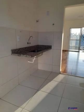 Imagem VENDO CASA 2/4 EM CONDOMÍNIO NO SIM