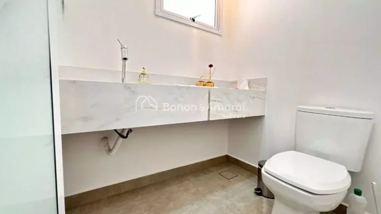 Imagem Esta linda casa no Condomínio La Dolce Vita em Paulínia-SP conta com 3 suítes, sendo uma suíte m...
