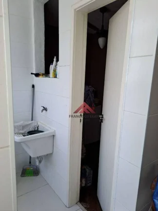 Imagem Otimo apartamento com sala dois quartos e dependencia completa, condominio com area de lazer todo reformado,segurança 24horas, na Alameda Boa Ventura,