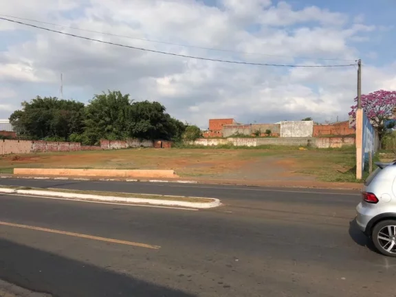 Imagem Excelente terreno a venda em Tatuí - Com localização privilegiada !!!