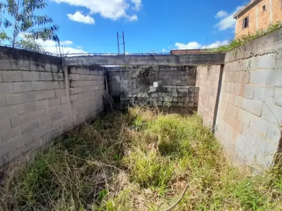 Imagem Lote à venda em Barbacena, Greenville, 200m2