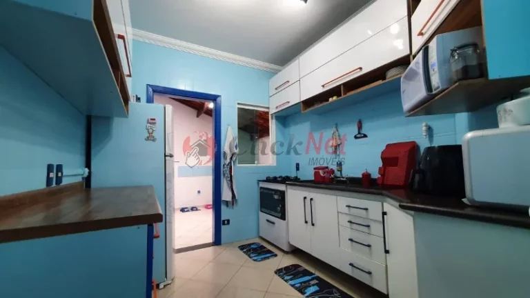 Imagem Lindo sobrado todo reformado em condomínio fechado em excelente local, Centro, São Bernardo do Campo com 3 dormitórios, sendo 1 suíte, 2 vagas, 110 m².