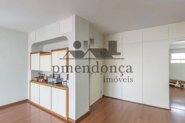 Imagem Apartamento Higienópolis com 155m², 3 quartos e 2 vagas.
