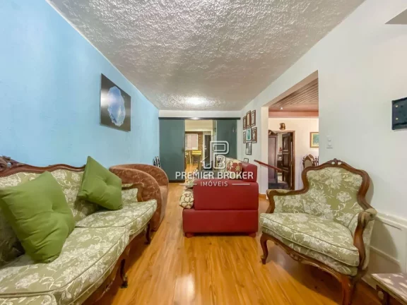 Imagem Casa à venda, 148 m² por R$ 900.000,00 - Alto - Teresópolis/RJ