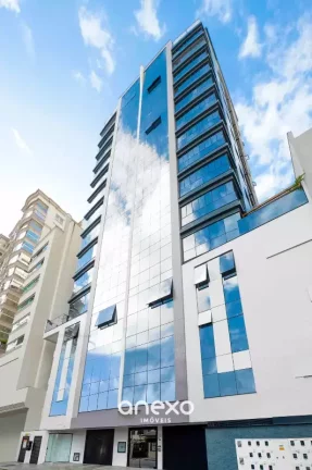 Imagem Apartamento em Itapema - Meia Praia - com 3 suítes e 3 vagas de garagem individuais.