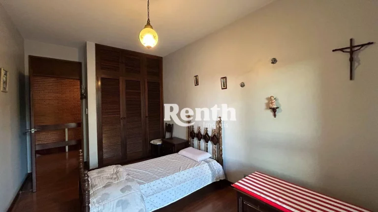 Imagem Sobrado com 5 dormitórios à venda, 423 m² por R$ 1.800.000,00 - Centro - Rio Claro/SP