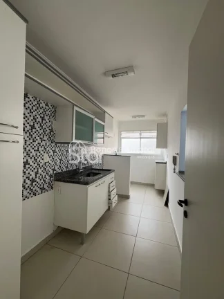 Imagem Charmosa cobertura com ótima distribuição: sala ampla para dois ambientes, cozinha planejada esti...