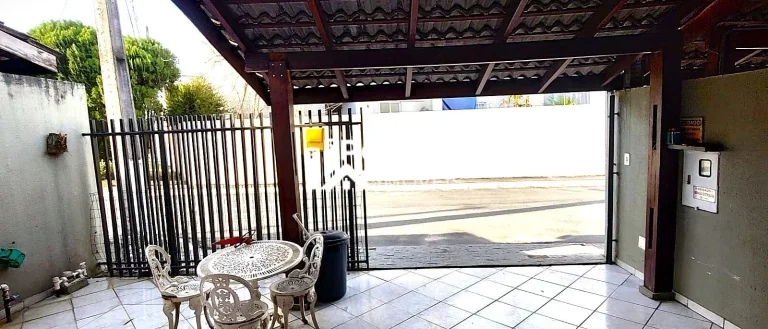 Imagem Sobrado à venda em Pinhais, Atuba, com 3 quartos, 85m²
