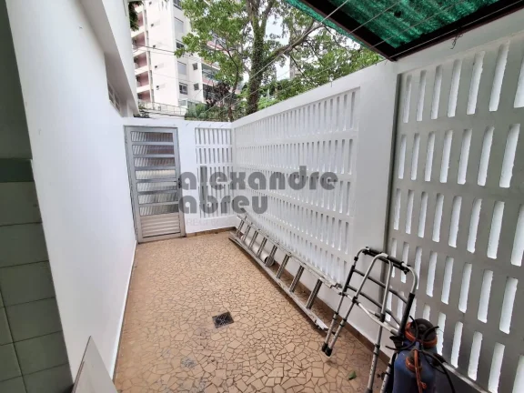 Imagem Sobrado para Locação Comercial
280m2 ao lado do Metrô Vila Madalena