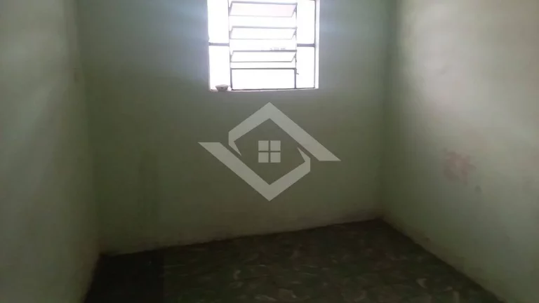 Imagem Investimento Ideal: Terreno com 3 Imóveis em Campo Grande