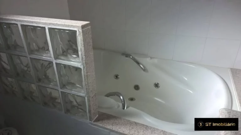 Imagem Chácara com 3 dormitórios à venda, 3900 m² no Valor de R$1.065.000 mi