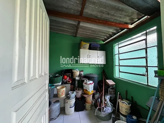 Imagem Oportunidade Única na Zona Norte! Casa com 3 quartos, quintal espaçoso e 200m² de terreno, ao lado da Av. Saul Elkind, perto de tudo que você precisa!