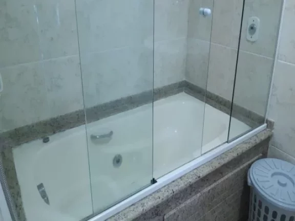 Imagem Impecável Cobertura Duplex à Venda em Ubatuba-SP, Bairro Praia Grande: 4 Quartos, 4 Suítes, 3 Salas, 6 Banheiros, 3 Vagas, 310m²!