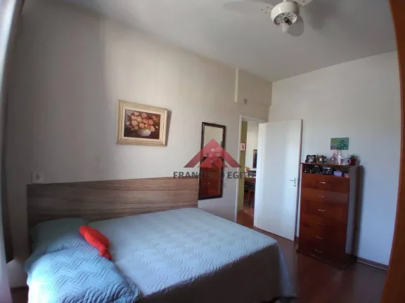 Imagem Apartamento com 2 dormitórios à venda, 55 m² por R$ 290.000,00 - Centro - São Gonçalo/RJ
