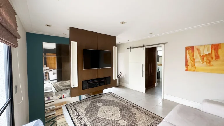 Imagem Cobertura Duplex 200M², 3Q, 3 Suítes, 6 Banheiros, 2 Vagas, 3 Salas, 1 Lavabo, Piscina Particular, Terraço com Área Gourmet, Suíte Master C/ Hidro.