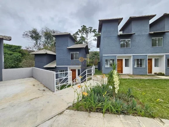 Imagem Casa em Condomínio para Venda em Teresópolis / RJ no bairro Cascata do Imbuí