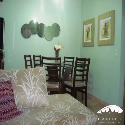 Imagem VENDA | APARTAMENTO NO RESIDENCIAL NOVE DE JULHO - Com 2 dormitórios, com varanda, armários planejados no quarto, banheiro, cozinha e 01 vaga coberta.