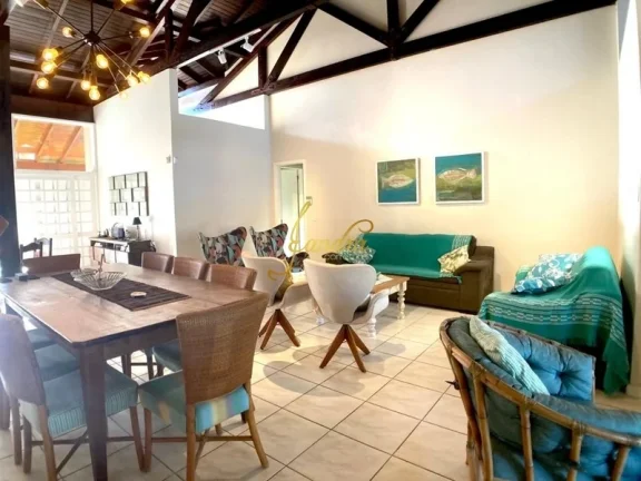 Imagem Casa em Atlântida perto mar, com 04 dormitórios e piscina