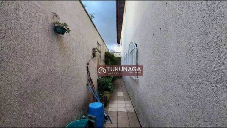 Imagem Sobrado com 3 dormitórios à venda, 167 m² por R$ 690.000 - Cidade Jardim Cumbica - Guarulhos/SP